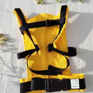 Játék csatos hordozó - sárga virágos - játék & sport - baba & babaház - babaruha, babakellék - Meska.hu