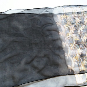 Csipke bordúr mintás fekete tiszta selyem sál - ruha & divat - sál, sapka, kendő - sál - Meska.hu
