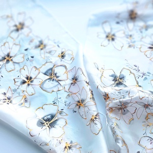 Titkos kert tiszta selyem sál - ruha & divat - sál, sapka, kendő - sál - Meska.hu