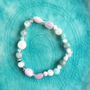 Jade karkötő valódi ásvánnyal - Meska.hu