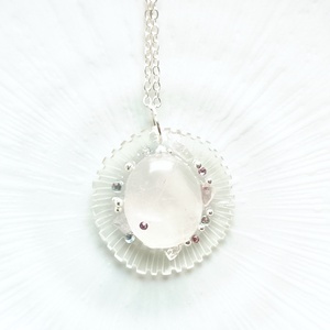 Petalit valódi ásvány nyaklánc, Ékszer, Nyaklánc, Medálos nyaklánc, Ékszerkészítés, MESKA