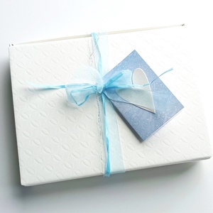 Díszdobozos csomagolás sálakhoz, Otthon & Életmód, Dekoráció, Asztal és polc dekoráció, Díszdoboz, , MESKA