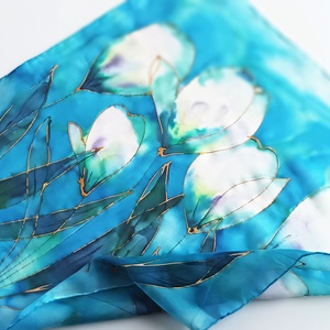 Tündöklő liliomok tiszta selyem kendő - Meska.hu