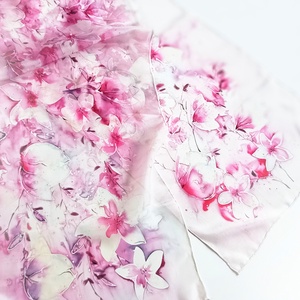 Varázslatos magnóliák tiszta selyem sál, Ruha & Divat, Sál, Sapka, Kendő, Sál, Ékszerkészítés, MESKA