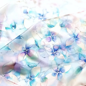 Hajnali hortenziák tiszta selyem sál - ruha & divat - sál, sapka, kendő - sál - Meska.hu