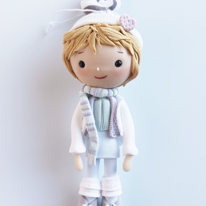 Kisfiú dísz (felakasztható): szőke - karácsony - karácsonyi lakásdekoráció - karácsonyfadíszek - Meska.hu