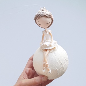 Balerina hógolyón - karácsony - karácsonyi lakásdekoráció - karácsonyfadíszek - Meska.hu