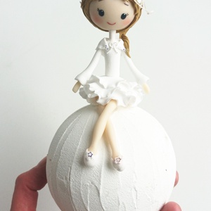 Hercegnő hógolyón - karácsony - karácsonyi lakásdekoráció - karácsonyfadíszek - Meska.hu