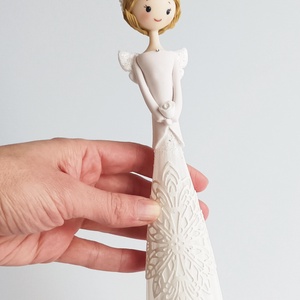 Angyal virág fejdísszel - otthon & életmód - dekoráció - dekoratív figurák és szobrok - Meska.hu