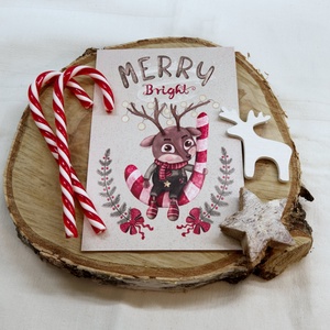 Karácsonyi képeslap - Kicsi szarvaska cukorkával és égősorral, hátulján kedves magyar szöveggel, Karácsony, Karácsonyi ajándékozás, Karácsonyi képeslap, üdvözlőlap, ajándékkísérő, Fotó, grafika, rajz, illusztráció, MESKA