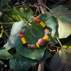 SOLS BARN - Replika viking üveggyöngy karkötő ásványokkal (történelmi ihletésű) - ékszer - karkötő - gyöngyös karkötő - Meska.hu