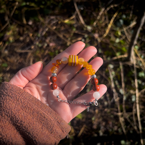 LEKSANDSGLÖD - Replika viking üveggyöngy karkötő ásványokkal (történelmi ihletésű) - ékszer - karkötő - gyöngyös karkötő - Meska.hu