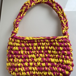 Horgolt táska  - táska & tok - kézitáska & válltáska - válltáska - Meska.hu