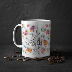 Virágos Anya-gyerek kéz bögre ajándék Anyák napjára Anyának vagy Nagymamának - otthon & életmód - konyhafelszerelés, tálalás - tálalás - bögre & csésze - Meska.hu