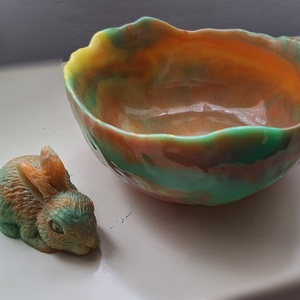 Tavaszi álom � kézzel készült gyanta tál ajándék nyuszival - ékszer - ékszertartó - ékszertartó tál - Meska.hu