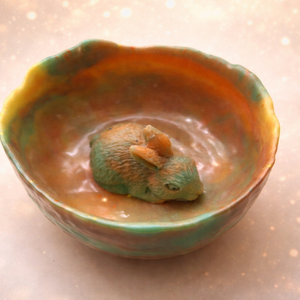 Tavaszi álom � kézzel készült gyanta tál ajándék nyuszival - ékszer - ékszertartó - ékszertartó tál - Meska.hu