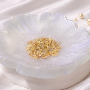 � LILA FÉNYVIRÁG � Gyöngyház ragyogású dekor tál macival - ékszer - ékszertartó - ékszertartó tál - Meska.hu