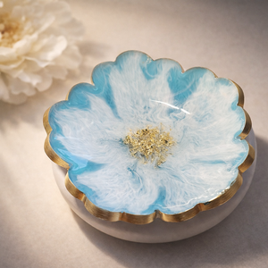 Türkizkék virág formájú gyanta ékszertartó tál - otthon & életmód - dekoráció - asztal és polc dekoráció - dekorációs tál, tartó - Meska.hu