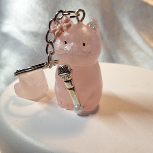 Énekesnő Cicaprütty kulcstartó  - táska & tok - kulcstartó & táskadísz - kulcstartó - Meska.hu