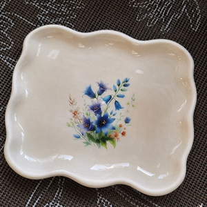 Antikolt hatású tavaszi virágos ékszertartó tál - ékszer - ékszertartó - ékszertartó tál - Meska.hu