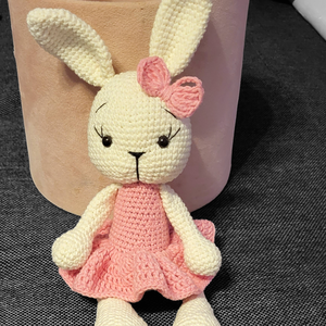 Horgolt nyuszi amigurumi - játék & sport - plüssállat & játékfigura - nyuszi - Meska.hu