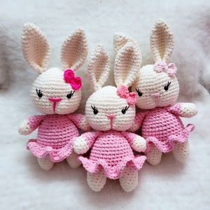Horgolt nyuszi amigurumi - Meska.hu
