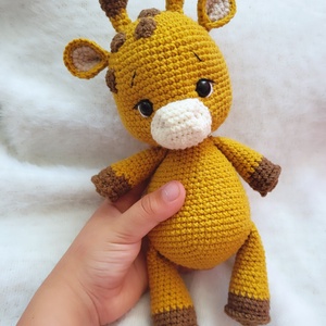 Horgolt zsiráf amigurumi - játék & sport - plüssállat & játékfigura - zsiráf - Meska.hu