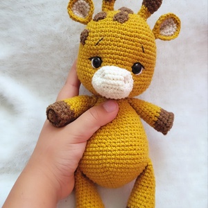Horgolt zsiráf amigurumi - játék & sport - plüssállat & játékfigura - zsiráf - Meska.hu