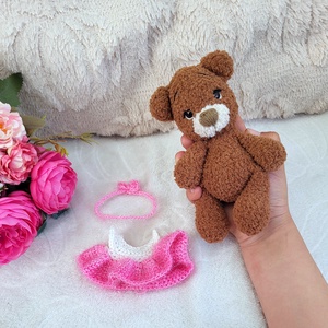 Horgolt öltöztethető maci amigurumi - játék & sport - plüssállat & játékfigura - maci - Meska.hu