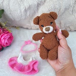 Horgolt öltöztethető maci amigurumi - játék & sport - plüssállat & játékfigura - maci - Meska.hu