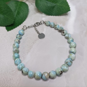 Larimar ásvány karkötő � természetes, kevert mintázatú 6 mm-es gyöngyökből - ékszer - karkötő - ásványkarkötő - Meska.hu