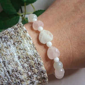 Ásvány karkötő holdkővel és rózsakvarccal � szív alakú kövekkel - Meska.hu