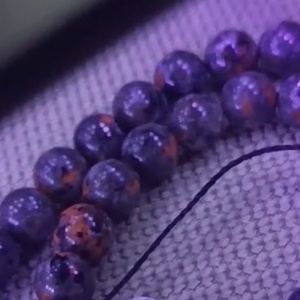 Yooperlit és lávakő különleges ásvány karkötő - unisex - ékszer - karkötő - ásványkarkötő - Meska.hu