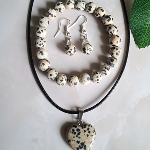 Dalmata jáspis ásvány ékszerszett � játékosság és védelem - Meska.hu