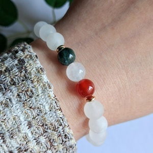 Nemzeti színű ásvány karkötő - ékszer - karkötő - ásványkarkötő - Meska.hu