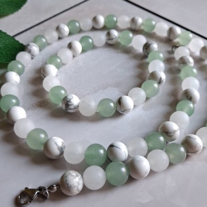 Ásvány ékszerszett- zöld aventurin, howlit, matt fehér jáde - Meska.hu