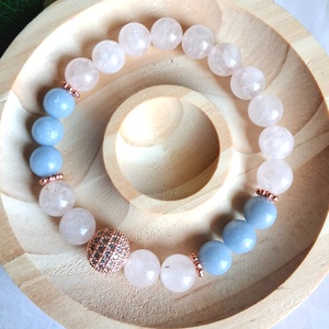 Rózsakvarc és angelit nőies ásvány karkötő rose gold cirkóniás gömbbel - ékszer - karkötő - ásványkarkötő - Meska.hu