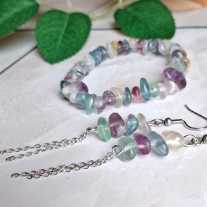 Fluorit ásvány ékszerszett- splitter/chips karkötő és fülbevaló - ékszer - ékszerszett - Meska.hu