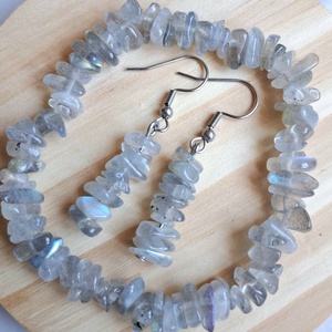 Labradorit splitter ásvány karkötő- természetes forma, szép fényjáték- Videóval - ékszer - karkötő - ásványkarkötő - Meska.hu