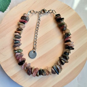 Vegyes turmalin splitter karkötő nemesacél kapoccsal - ékszer - karkötő - ásványkarkötő - Meska.hu