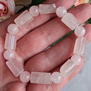 Rózsakvarc hasábos ásvány karkötő vékony csuklóra - ékszer - karkötő - ásványkarkötő - Meska.hu