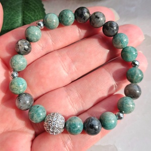 Larvikit és amazonit női ásvány karkötő cirkóniás gömbbel és hematittal - ékszer - karkötő - ásványkarkötő - Meska.hu