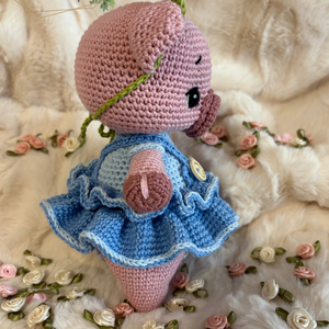 Kézzel horgolt malacka, szoknyában - játék & sport - plüssállat & játékfigura - malac - Meska.hu