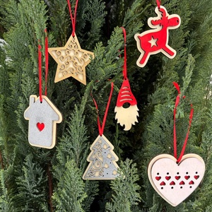 Karácsonyfadísz, Karácsony, Karácsonyi lakásdekoráció, Karácsonyfadíszek, Gravírozás, pirográfia, MESKA