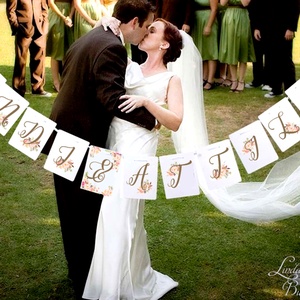 Zászlófüzér, Esküvői dekor, Zászló, Banner, Bunting, Esküvő dekoráció, Vintage, Rusztikus, Szalag, füzér, barack virágos -  - Meska.hu