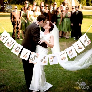 Zászlófüzér, Esküvői dekor, Zászló, Banner, Bunting, Esküvő dekoráció, Vintage, Rusztikus, Szalag, füzér, barack virágos -  - Meska.hu