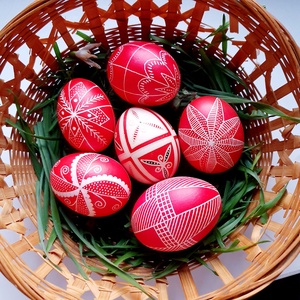 Eredeti hímes tojás, Maratott, Hagyományos mintás, kézzel díszített, írott, viaszolt, hímestojás, Húsvéti dekoráció  - otthon & életmód - dekoráció - asztal és polc dekoráció - asztaldísz - Meska.hu
