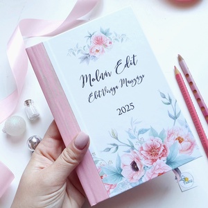 Csajos, Egyedi naptár, bazsa virágos, rózsaszín, Naptár, határidőnapló, kalendár, zsebnaptár, névreszóló, tervező, Otthon & Életmód, Papír, írószer, Naptár & Tervező, Fotó, grafika, rajz, illusztráció, Mindenmás, MESKA