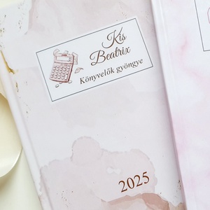 Egyedi naptár, bézs márvány, Logóval, Naptár, határidőnapló, kalendár, zsebnaptár, névreszóló, tervező, könyvelő, Otthon & Életmód, Papír, írószer, Naptár & Tervező, Fotó, grafika, rajz, illusztráció, Mindenmás, MESKA