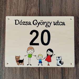 Házszám, házszámtábla, utcatábla- Család háziállatokkal , házszám ., Otthon & Életmód, Ház & Kert, Házszám, Festészet, Festett tárgyak, MESKA